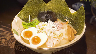 いち井 / 焼きあご塩（トッピング：海老わんたん 焼き海苔と味玉）