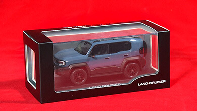 トヨタ 新型ランドクルーザーFJ オリジナル1/30 ミニカー（1名様）