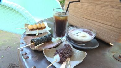 藤森慎吾の信州観光協会　御代田町　カフェ　団子