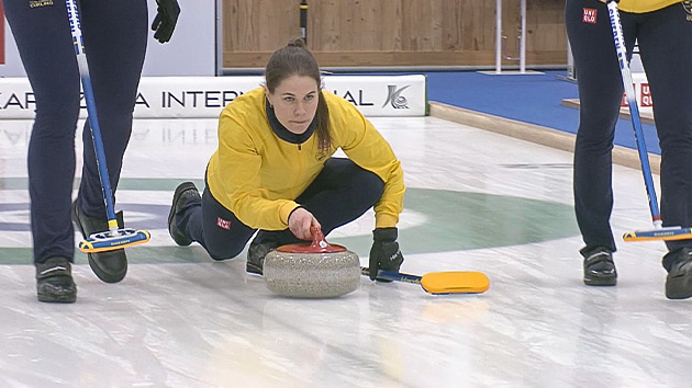 軽井沢国際カーリング