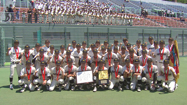 松商学園 優勝 集合写真