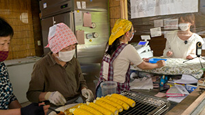 大槻 瞳アナウンサー｜信濃町のトウモロコシ