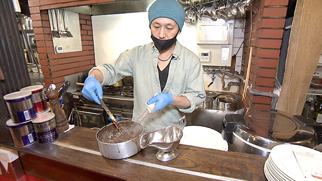 チキンクリーマーカリー・「べんがる」｜閉店乗り越えた老舗の味！