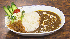 熊肉カレー｜のんびり「塩の道」 ～小谷村・塩が運んだ古道を歩く～