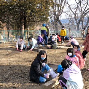 チャイムなし！時間割なし！伊那小学校｜プロデューサー・上沢賢一