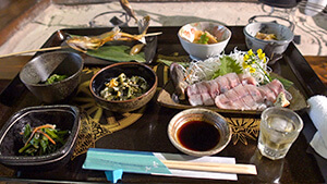 料理・信州の隠れ宿 まほろば｜泊まってみたらスゴかった！２～地物食材で満腹民宿