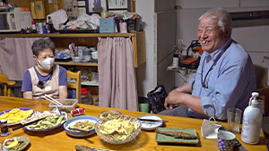 夕食・山村民泊あたらしや｜泊まってみたらスゴかった！４ 大鹿村 野菜がうまい！山村民泊