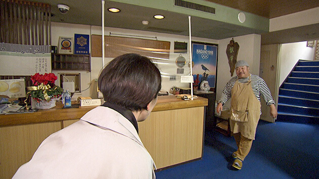 金曜日ランチタイム限定カレー（ファミリー旅館梅岡 / 長野市）｜こんなところに!? 極上カレー