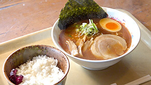 西穂山荘 名物 生麺ラーメン｜泊まってみたらスゴかった！14