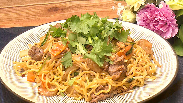 ヤミーの3ステップクッキング 牛肉と七味のミーゴレン