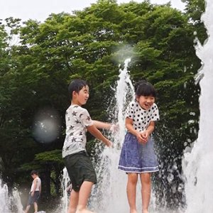 夏にピッタリ！魅力あふれる公園へGO！～噴水広場！おやき作り！ボルダリングも！？～（2022年7月2日 土曜 あさ9時30分）