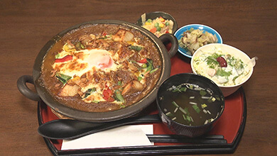 気ままなおうちカフェ 焼きカレー｜見た目はおウチ！？入ってビックリ絶品グルメ（2025年5月21日）