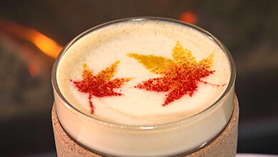 紅葉ラテ（和泉屋 傳兵衛 / 軽井沢星野エリア）・いま行きたい！“体験する紅葉”スポット