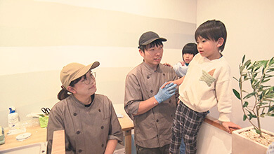 クリスマスケーキ:パティスリーシエル(下諏訪町)家族で営むケーキ店