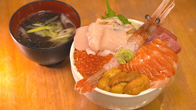 海鮮丼・北のどんぶり屋 滝波食堂｜冬こそ行きたい！パンタグラフの北海道たび！