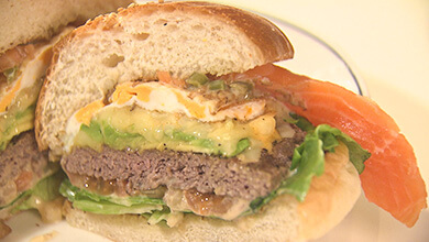 ご当地バーガー（アメリカンダイナー ビーポノ・安曇野市）