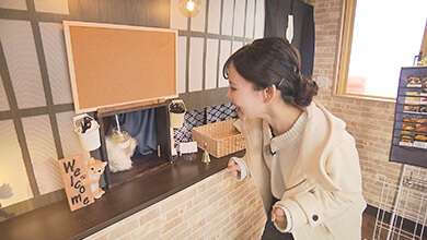 ねこわた 〜猫又が手渡しでカフェ始めました〜（お花見・ワンハンドグルメ）