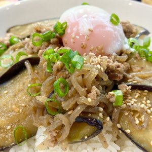 台湾風肉味噌ナス丼（2026年9月12日）