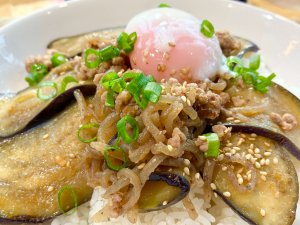 台湾風肉味噌ナス丼（2026年9月12日）