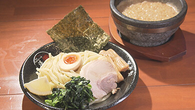 濃厚伊勢海老つけ麺 海老黒（佐久市）